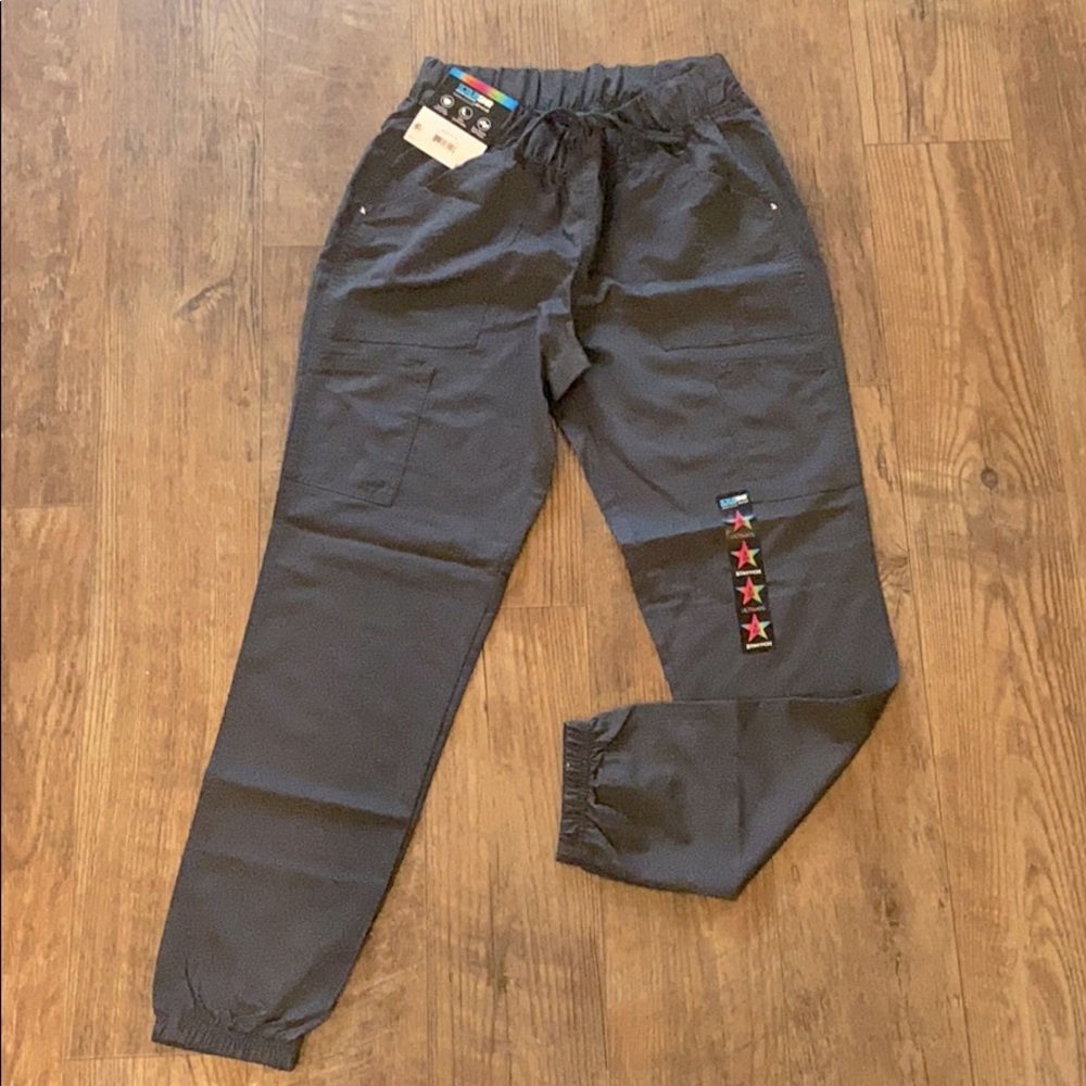 NWT Gray Joggers Scrub Pants